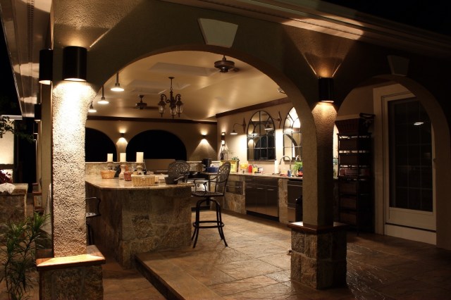 Outdoor Kitchen Fabulous.