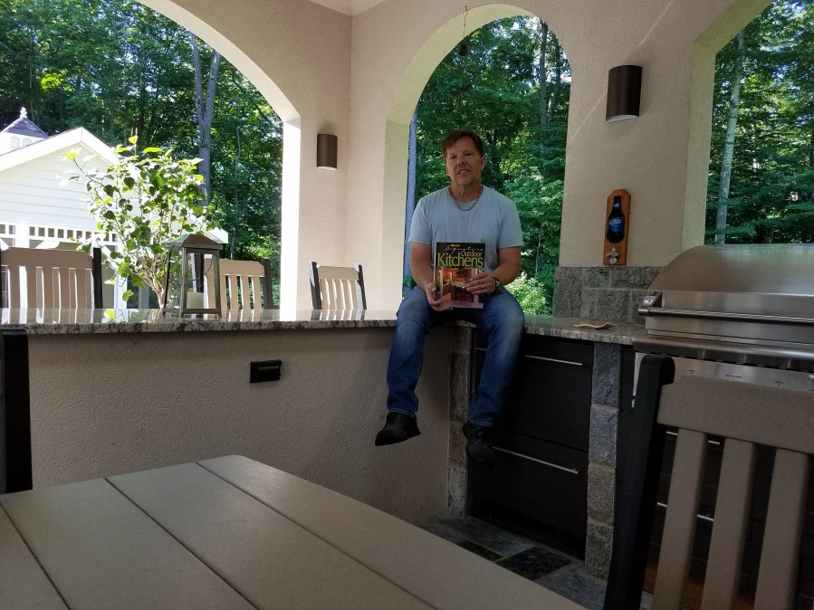 Hamptons Outdoor Kitchen design builder